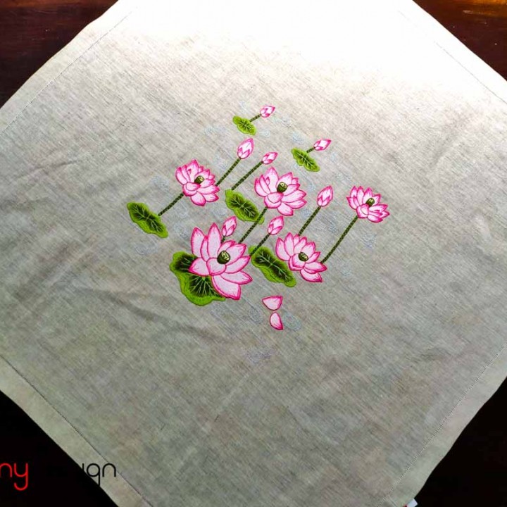 Square table cloth - Lotus embroidery (size 90cm)